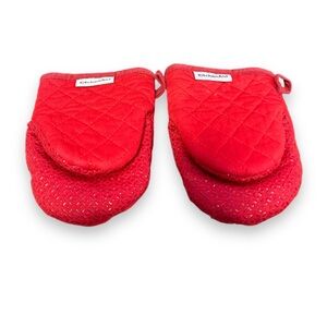 KitchenAid Oven Mittens